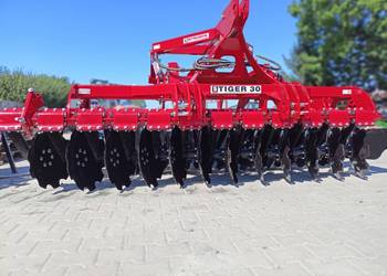 Agregat Talerzowy Hydropak strumyk Tiger  szer.3,0m