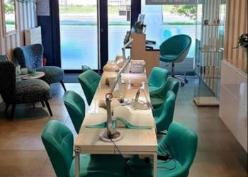 OKAZJA! 46m wykończony salon na parterze z witrynami od ul. Powązkowskiej