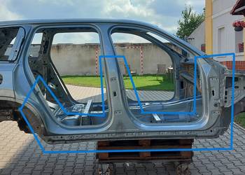 Volvo XC90 II D5 Słupek próg prawy 477-46 Volvo XC90 II D5 Słupek próg prawy 477-46