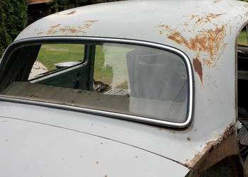 Mercedes ponton duży mały tylna szyba