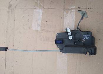 Opel Meriva A zamek drzwi lewy przód 13203899