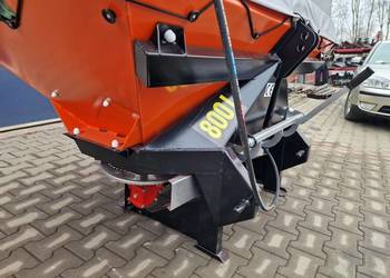 Rozsiewacz nawozów 400 litrów Producent