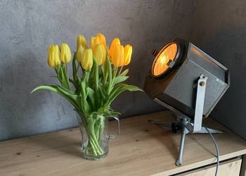 Lampa teatralna z PRL-u  Loft