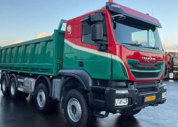 Wywrotka 8x4 bordmatic Iveco Ttraker