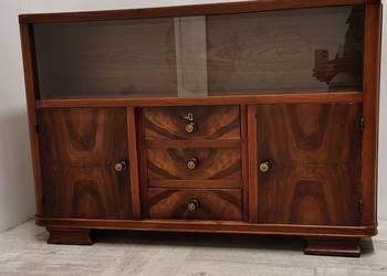 mała komoda art Deco z witryną i szufladami  lata 50-te vintage design