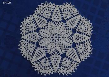 Serwetki różne robione szydełkiem / na szydełku 18-25cm