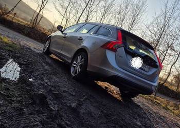 Volvo v60 d2 diesel 1.6 kombi automat !