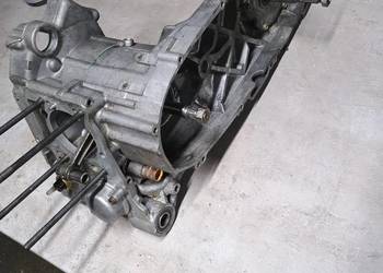 Aprilia Leonardo 125/150 silnik rotax kartery panewki