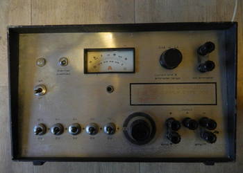 Tranzystorowy zasilacz stabilizowany UNITRA typ 204