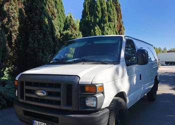 FORD ECONOLINE minivan  2013 rok