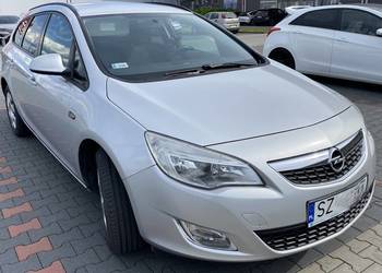 Opel Astra J polecam
