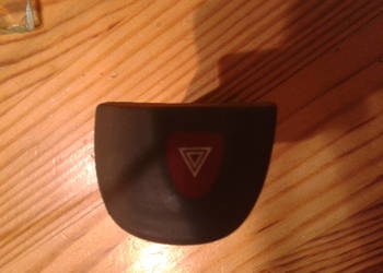 PRZEŁĄCZNIK ŚWIATEŁ AWARYJNYCH  RENAULT LIFT  MEGAN SCENIC