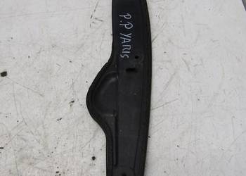 WYGŁUSZENIE OSŁONA BŁOTNIKA PRAWY PRZÓD TOYOTA YARIS III 53827-0D100