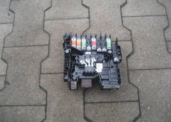 opel grandland x lift 21-25r moduł napięcia bezpieczniki 9820081780