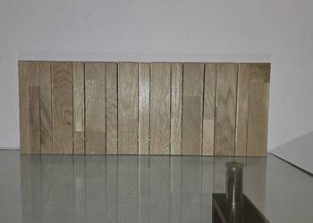 Wieszak ścienny pianino