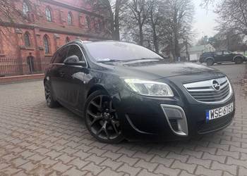 Opel insignia OPC 2.8v6 325koni 4x4 manual