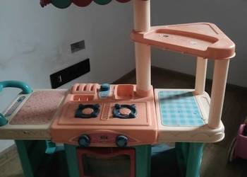 Sprzedam kuchnie dziecięca z akcesoriami