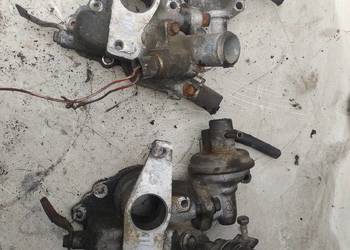 DAEWOO TICO obudowa termostatu pompka paliwa