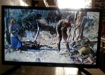 Mały TV LED Full HD - 22 cale