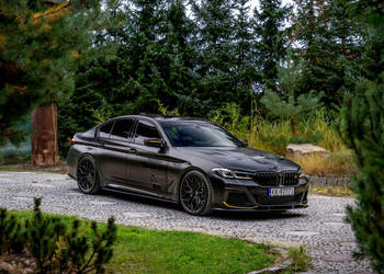 BMW 530 G30 / Custom 1 of 1 / DOPIESZCZONY / Carbon / M Perfomance / CS St…