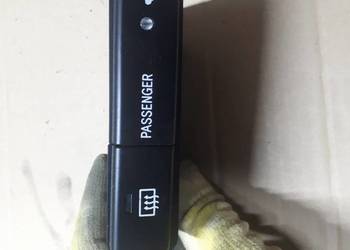 Panel szyby pasażer Avensis T25
