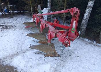 Pługi Unia tur 4 zagonowe