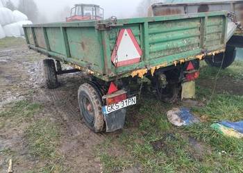 Syndyk sprzeda udział ½ w prawie własności do przyczepy WILSDRUFF E3Y