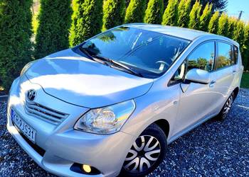 Toyota Verso Lift Klimatyzacja Kamera PERFEKCYJNY STAN ! Nawigacja ŚLICZNA