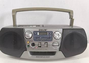 Radiomagnetofon przenośny z CD : SONY CFD-V27L