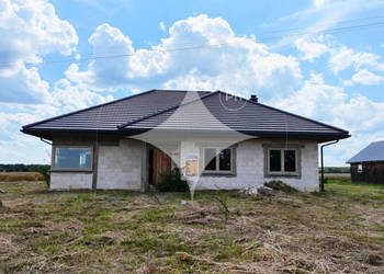 Dom w Alwach Wychody k. Zamościa