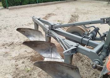 Pług 3 skibowe Grudziądz w bardzo dobrym stanie