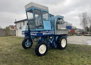 New Holland Braud 2714 kombajn do zbioru porzeczki, aronii i winogron