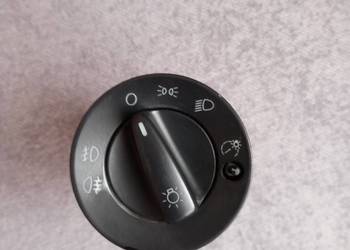 Włacznik  przełącznik swiateł Skoda Octavia 1