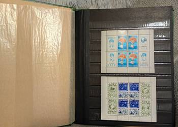 Album klaser ze starymi znaczkami pocztowymi świat temat kosmos