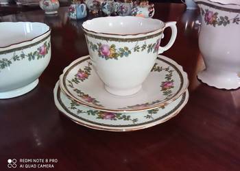 Filiżanka z talerzykiem deserowym. Made in England. Roże