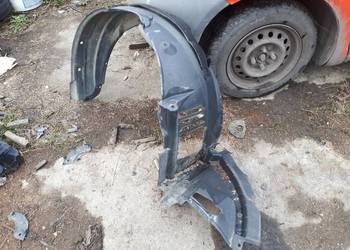 Nadkole przód Lewa Avensis T25