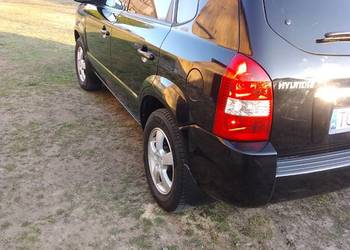 Hyundai Tucson 2,0 B+ Gaz  w bardzo dobrym stanie.