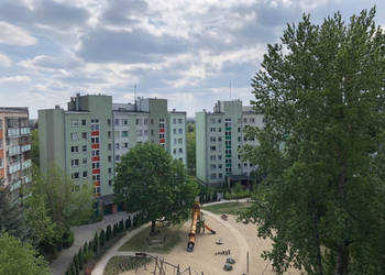 72 m² | ostatnie piętro | nowa winda od 0 | loggia | wymienione instalacje…