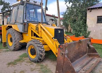Koparko-ładowarka JCB 3CX