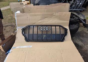 Grill Atrapa Chłodnicy Audi Q3 F3 83A853651B 83A853651C