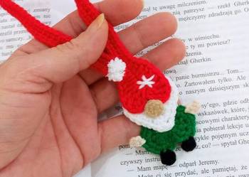 Skrzat wykonany na szydełku zakładka do książki