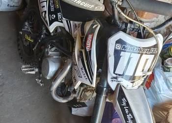 Motocykl mrf 140