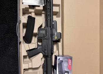 Replika od SA + kolimator prawie nowa