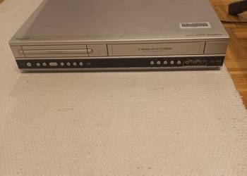 Magnetowid DVD Panasonic.