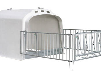 Domek dla cieląt pojedynczy CalfOTel XL-5 z 4-częściowym ogrodzeniem z aut…