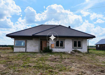 Dom w Alwach Wychody k. Zamościa