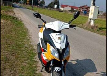 Sprzedam skuter 2t
