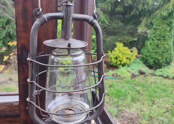 Stara angielska lampa naftowa Tower-Lite