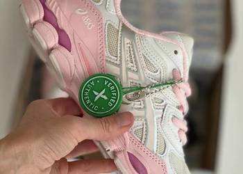 Buty Asics Gel NYC x Kicki Yang Zhang Cream Pink rozmiar 36-41