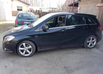 Mercedes b klasa